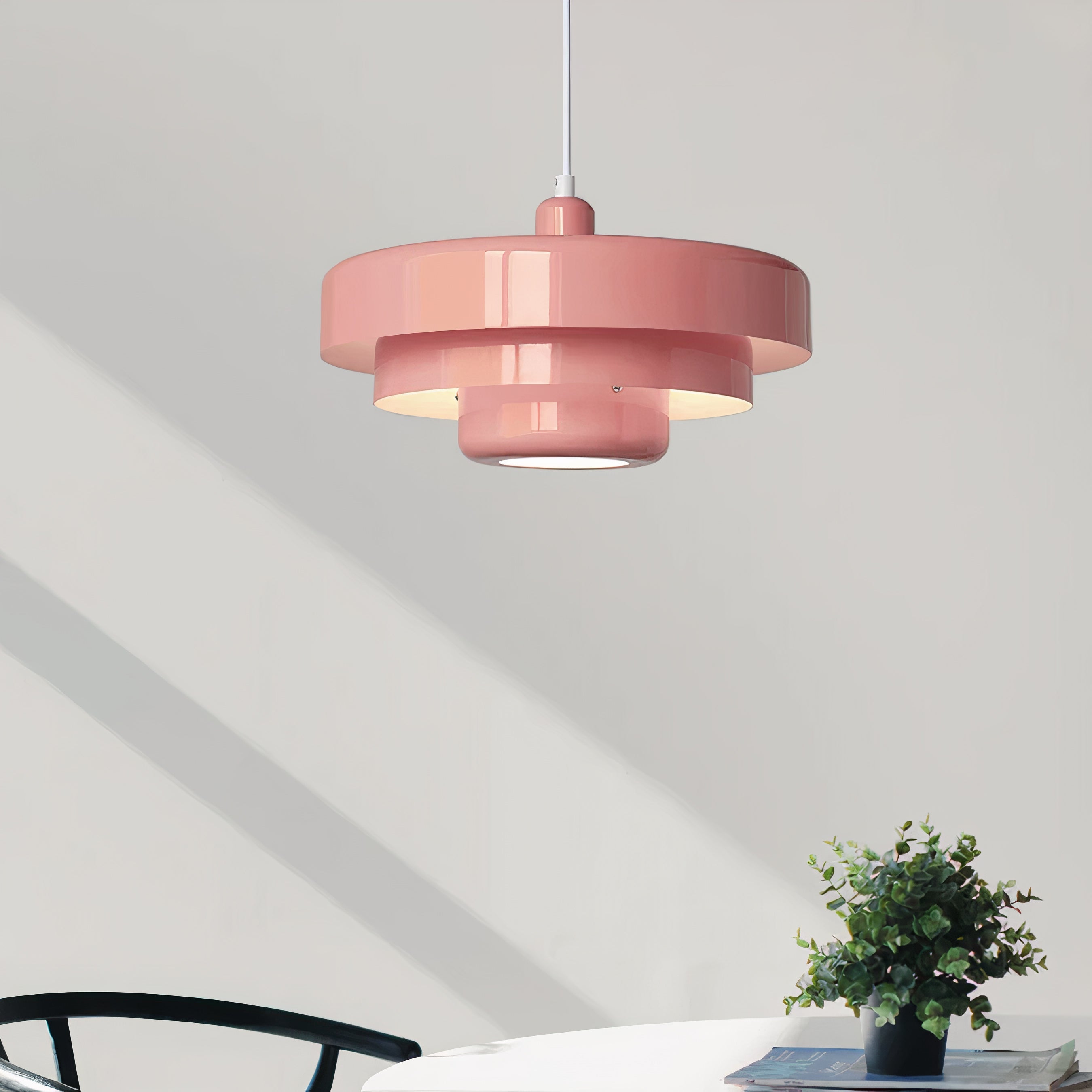 Round Scandinavian Ceiling Light | Metal, E27, Adjustable Pendant