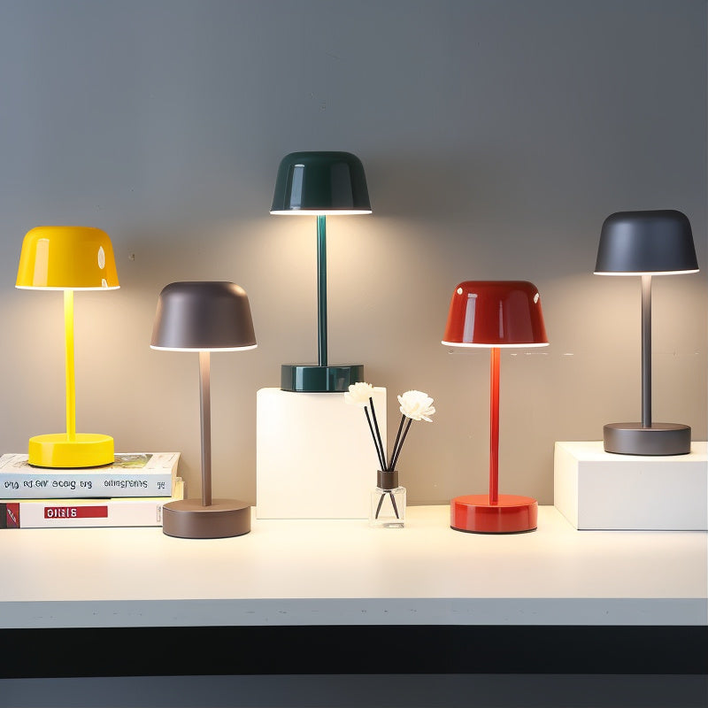 Wireless Dimmable Table Lamp | Rechargeable Aluminum Design