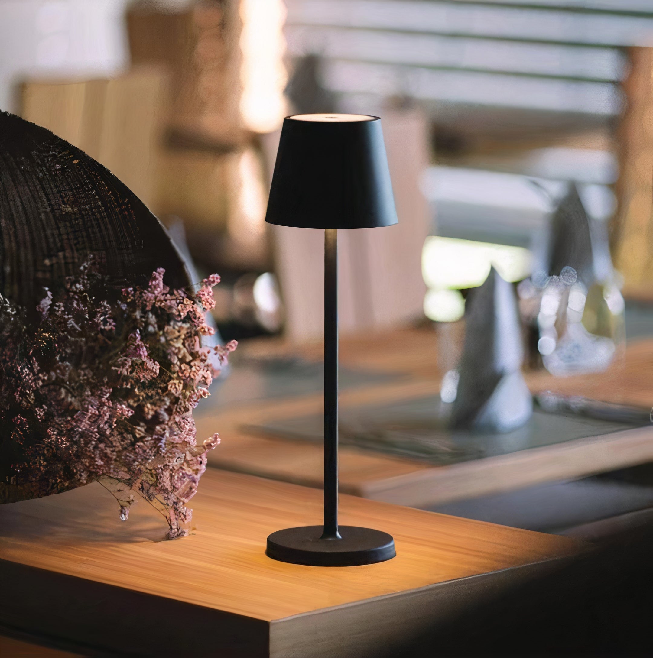 Wireless LED Metal Table Lamp | Dimmable, IP54, Rechargeable
