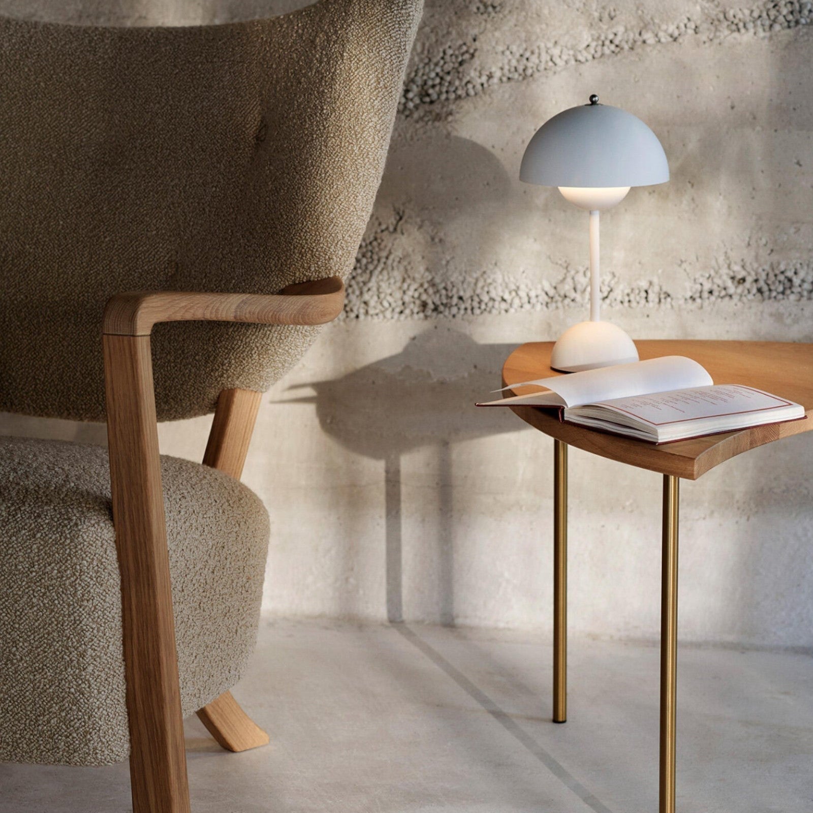 Scandinavian LED Table Lamp | Wireless, Dimmable Metal Design