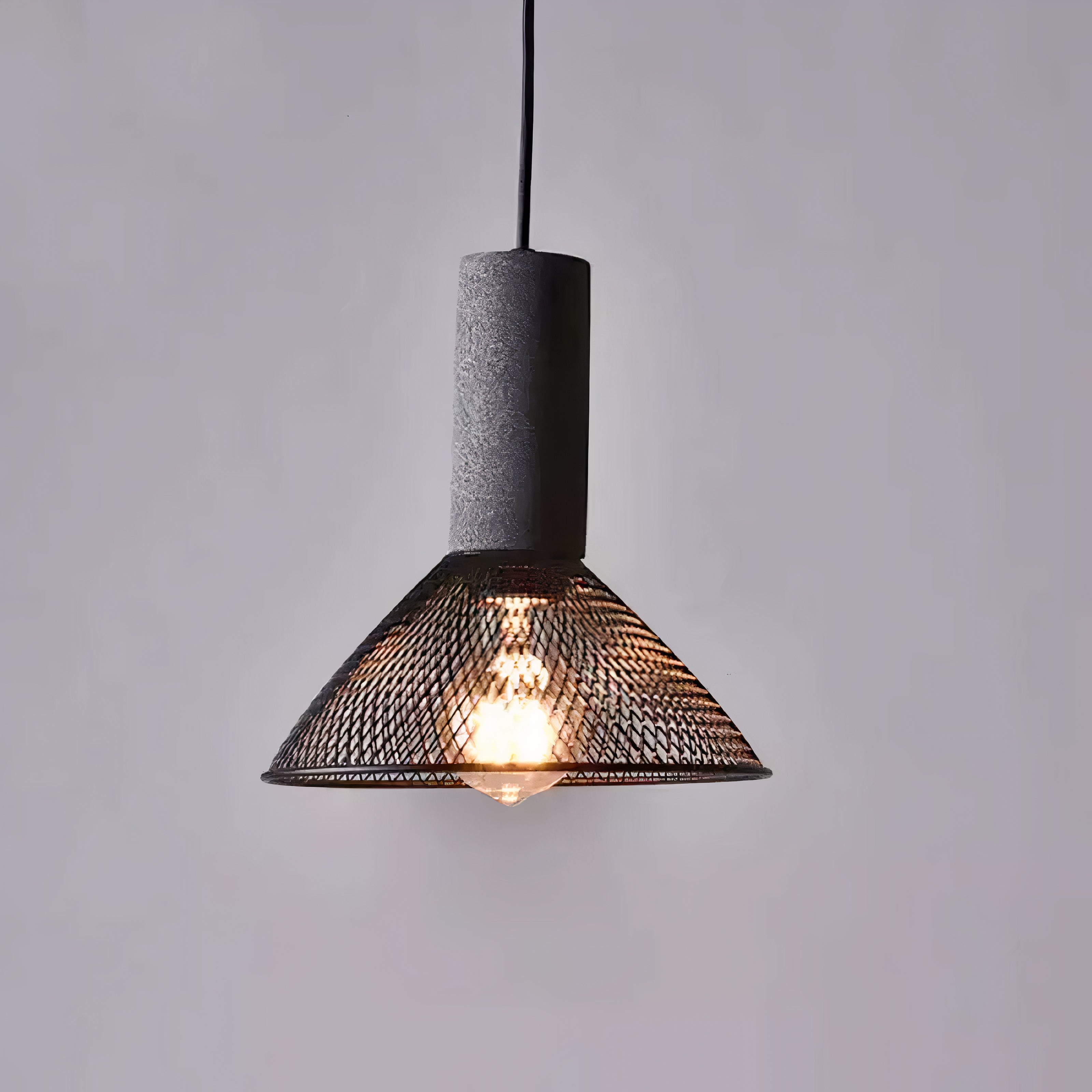 Concrete and Wire Cage Pendant Light | Industrial Mesh Design, E27