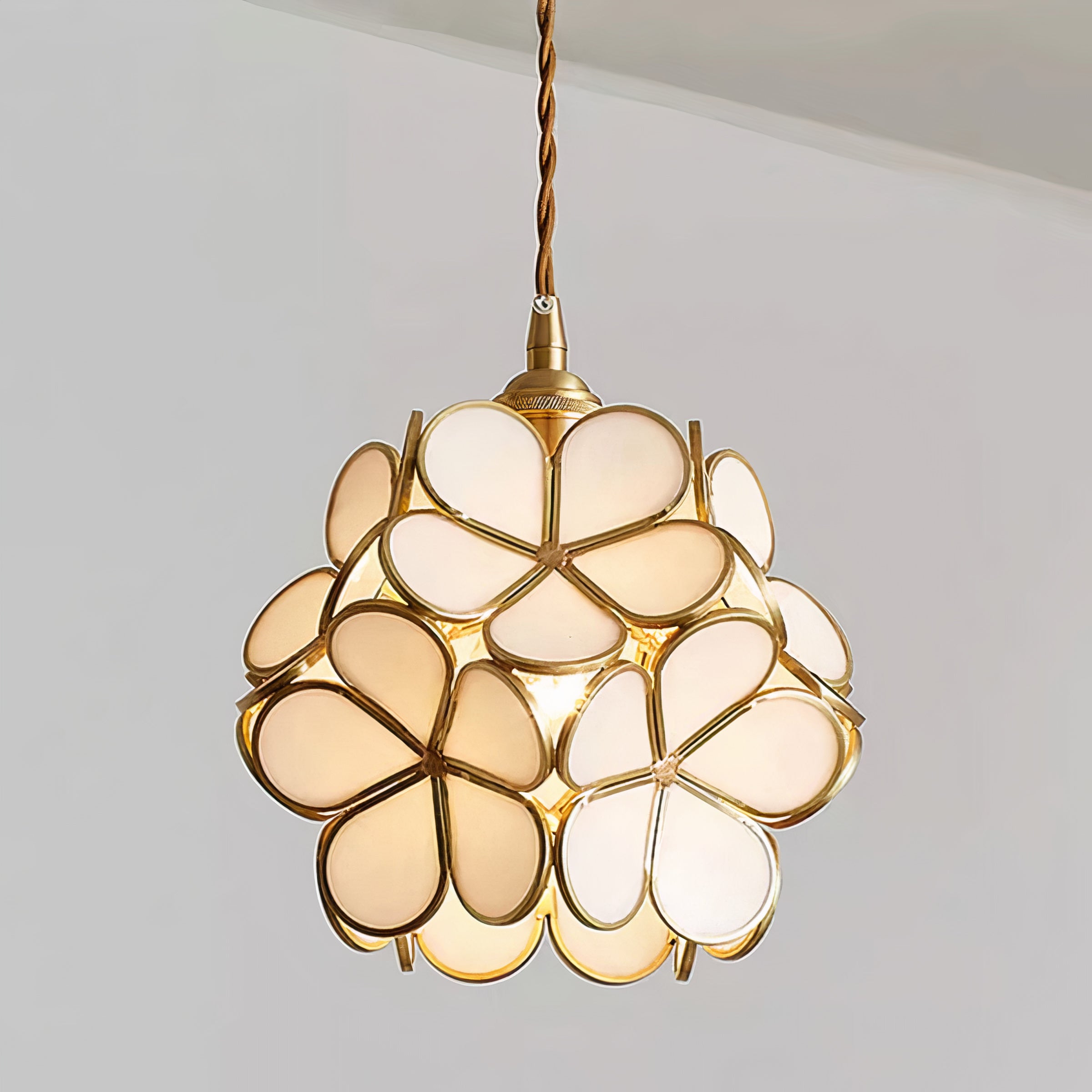 Flower Glass Pendant Light | Brass Vintage Style, E27