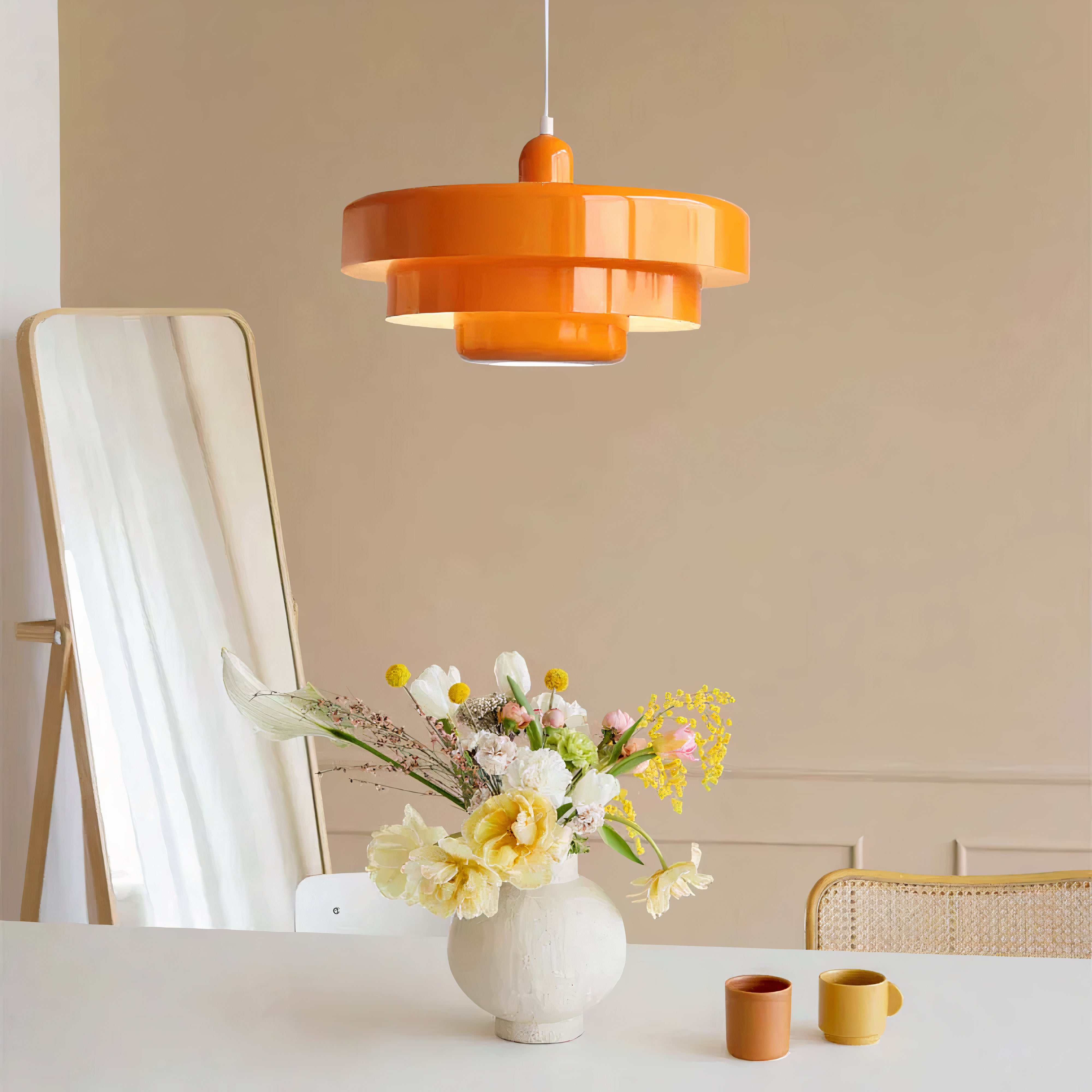 Round Scandinavian Ceiling Light | Metal, E27, Adjustable Pendant
