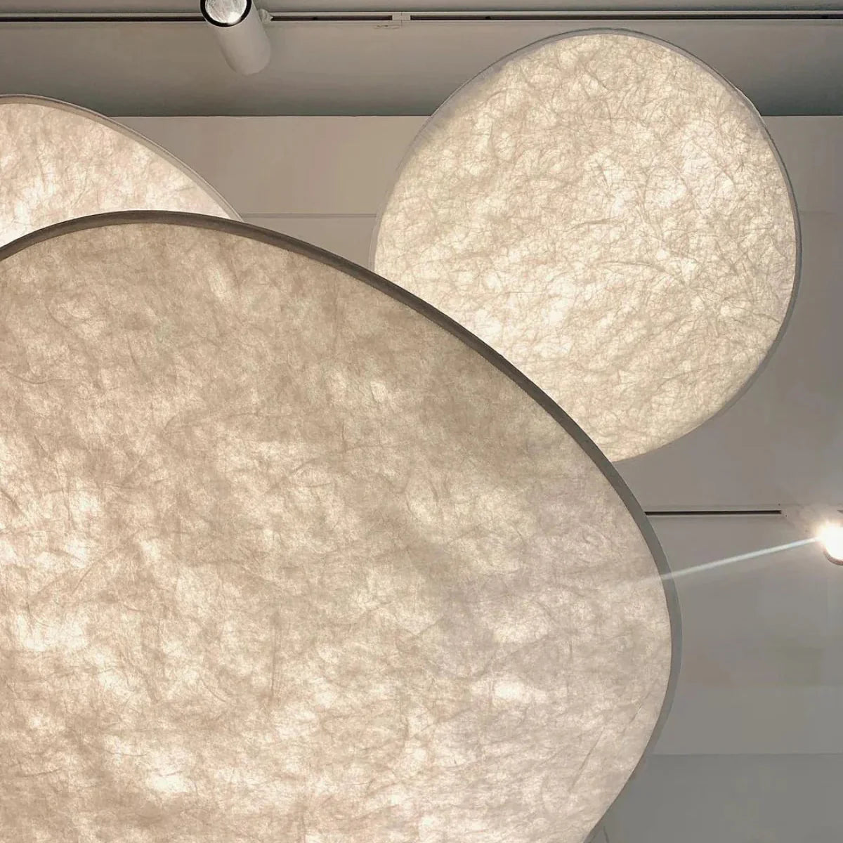 Silk Pendant Light | Japandi Style, Height-Adjustable