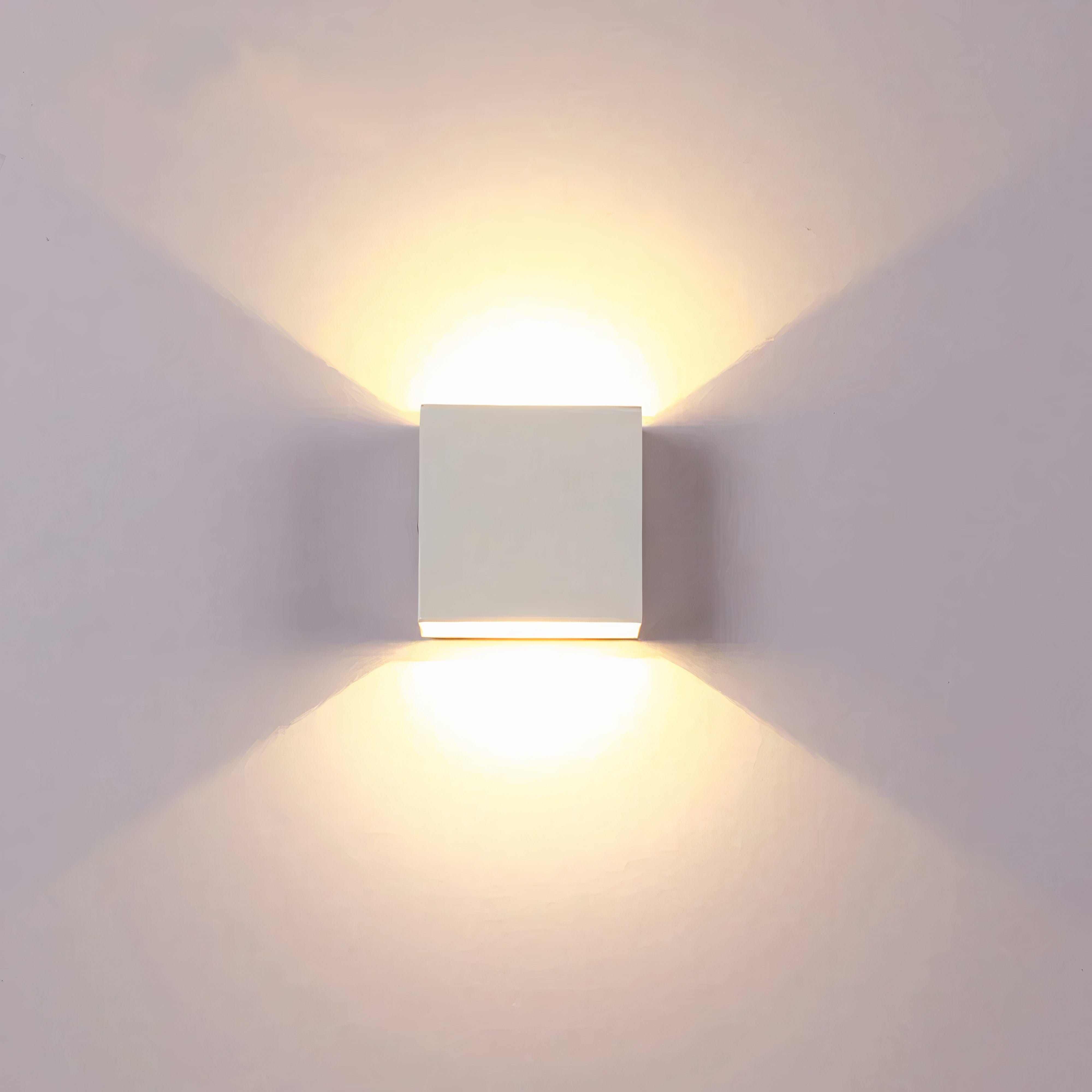 Wireless Motion Sensor Wall Sconce | Aluminum, Rechargeable