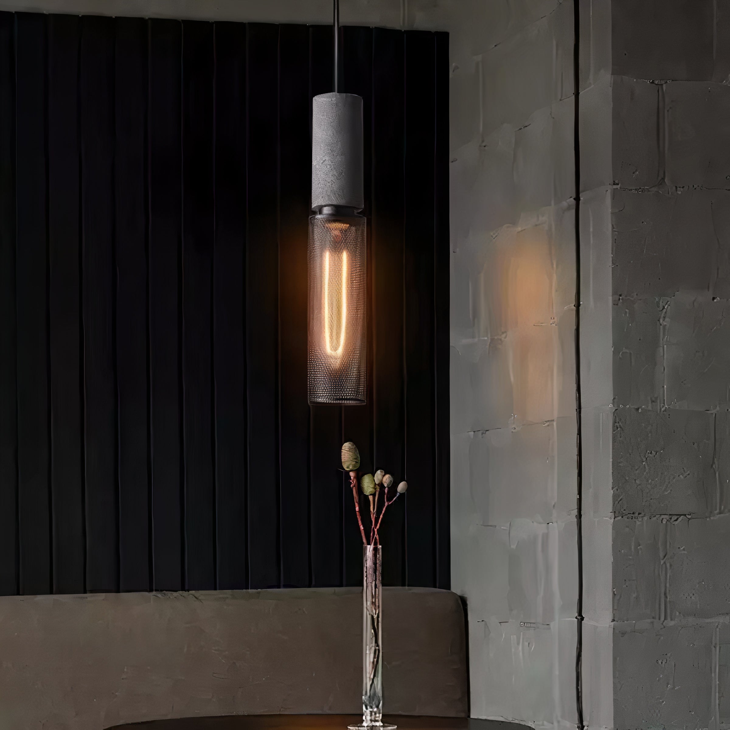 Concrete and Wire Cage Pendant Light | Industrial Mesh Design, E27